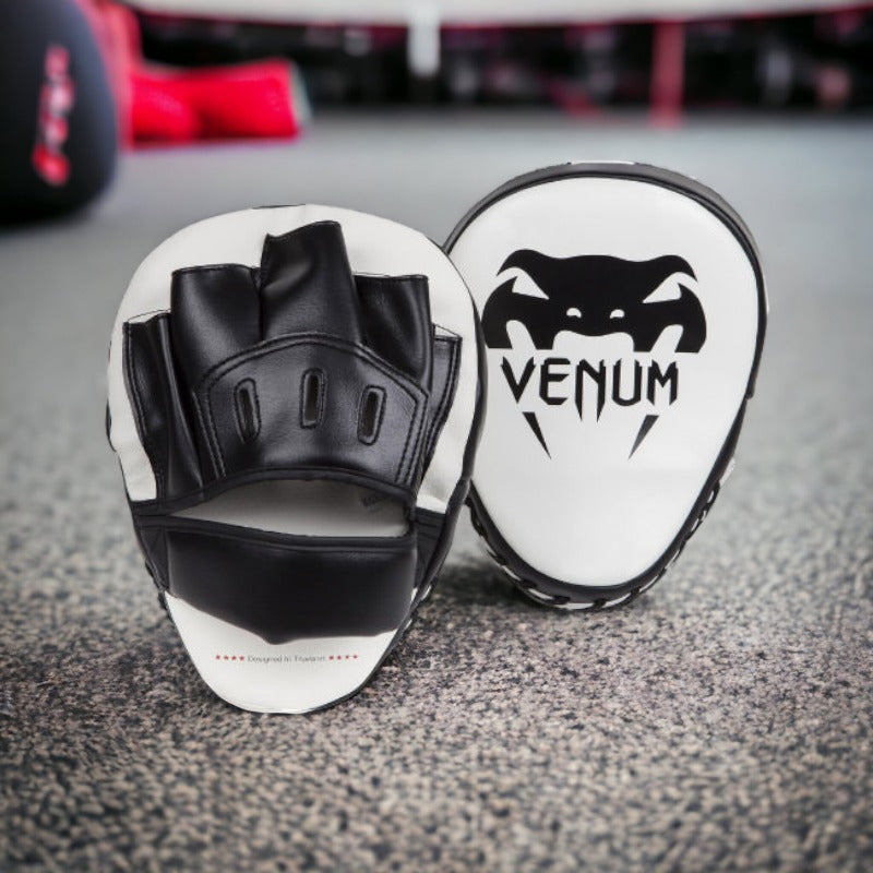 Light Focus Mitts BL-Venum