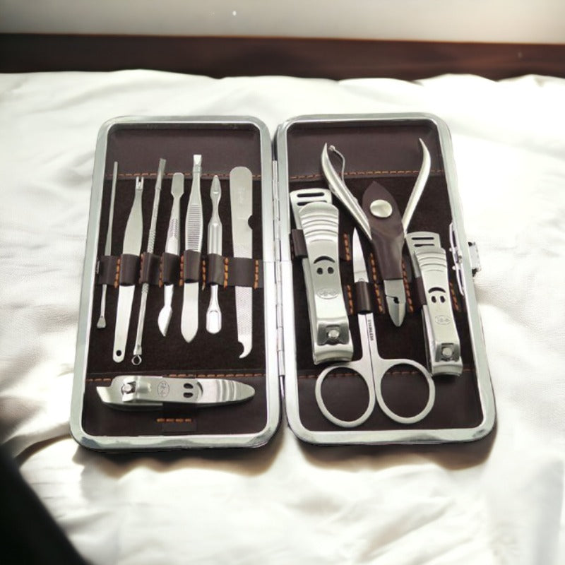 Manicure Set 12-Cosmetics Revolution